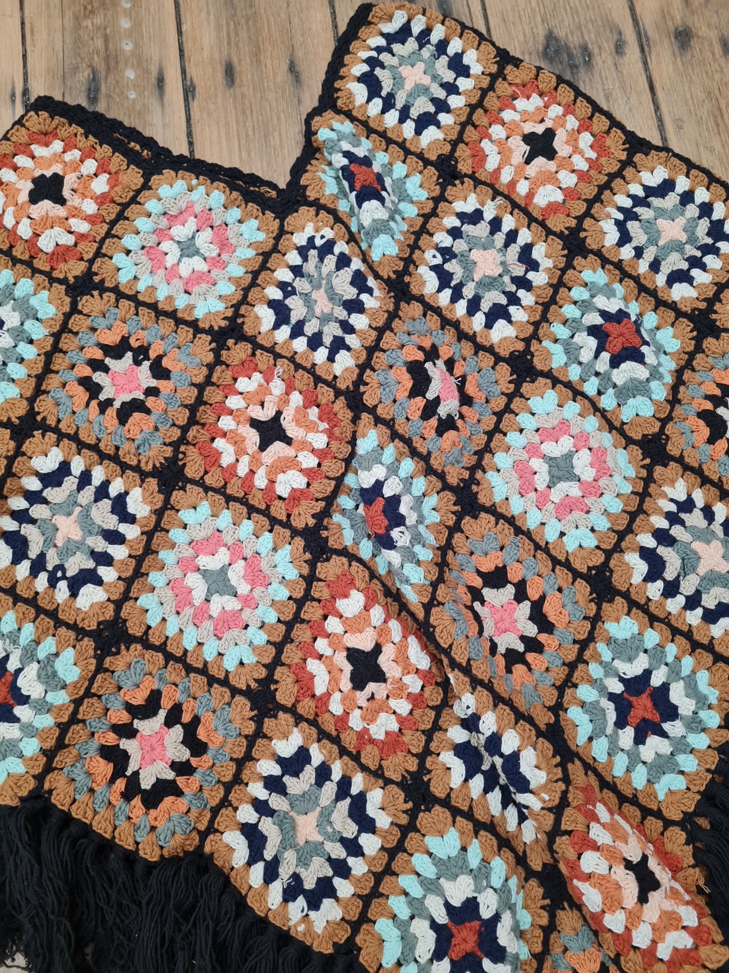 Daisy Crochet Poncho