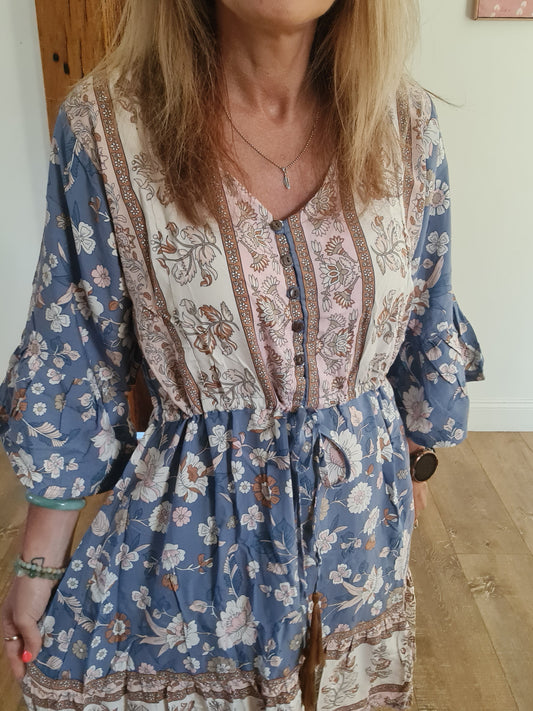 Bella Midi Dress Cornflower O/S