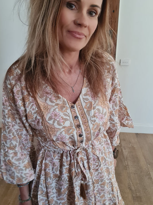 Bella Midi Dress Oatmeal O/S